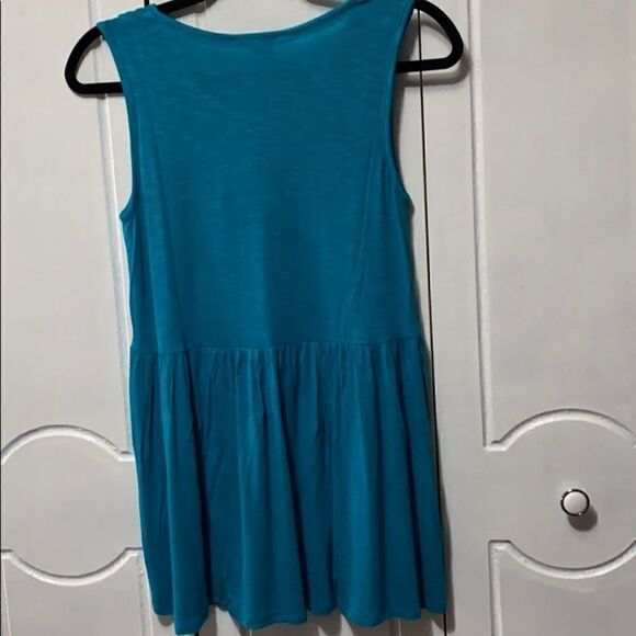 NWT Chelsea & Theodore Teal crochet front Tunic S - Picture 7 of 12